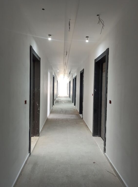 Shitet Studio në Golem 300m nga deti