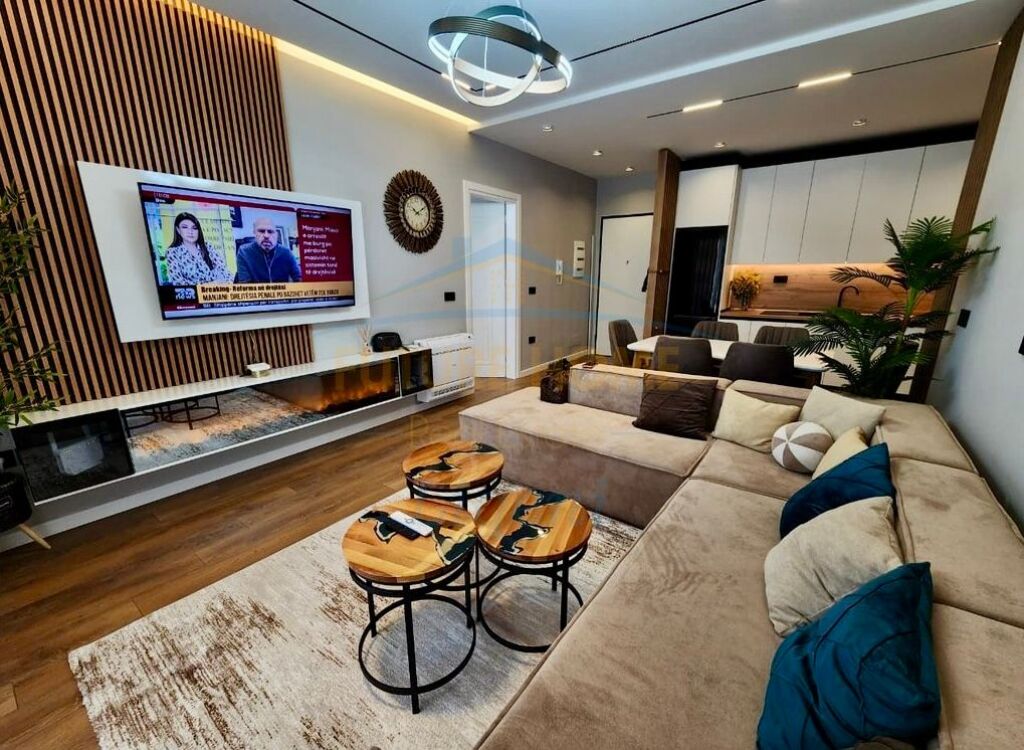 Affitto, Appartamento 2+1+2 Posti Auto, Lago Asciutto, Tirana