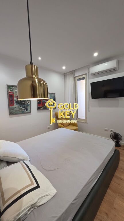 🌊 Shitet Apartament 1+1 me Pamje Deti Rruga e Portit, Durrës