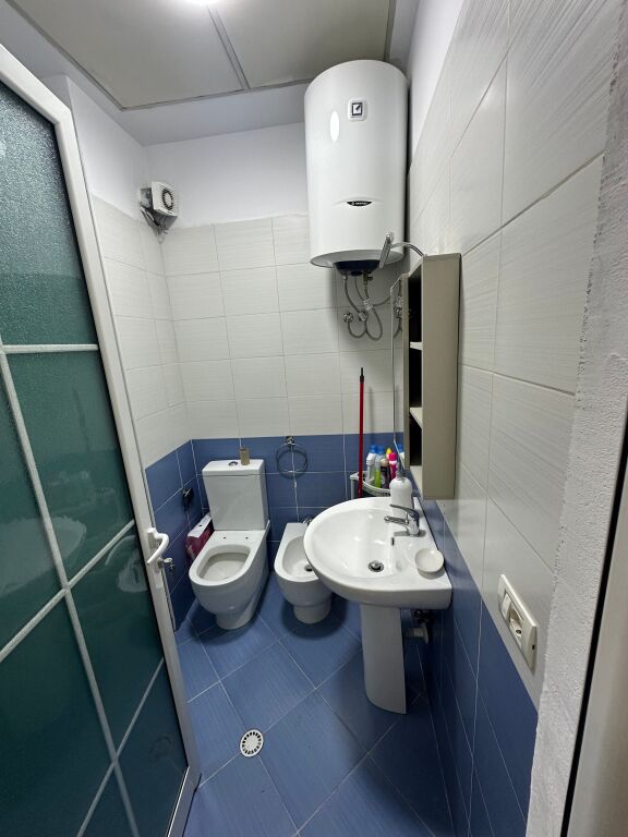 Apartament 1+1 me qira te hotel hilton delijorgji