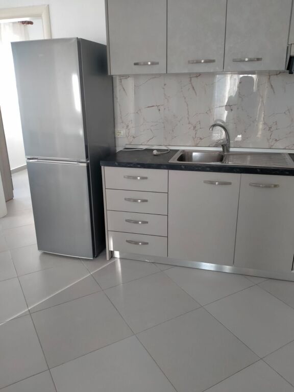 Apartment 2+1 for rent near Nene Tereza Hospital