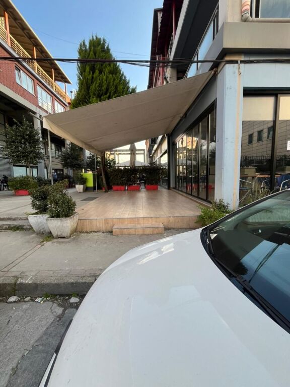 Locale ristorante in affitto, 120 m², 1.000 € a Laprake