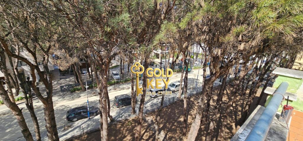 VENDITA PAPAFINGO GOLEM DURRES.