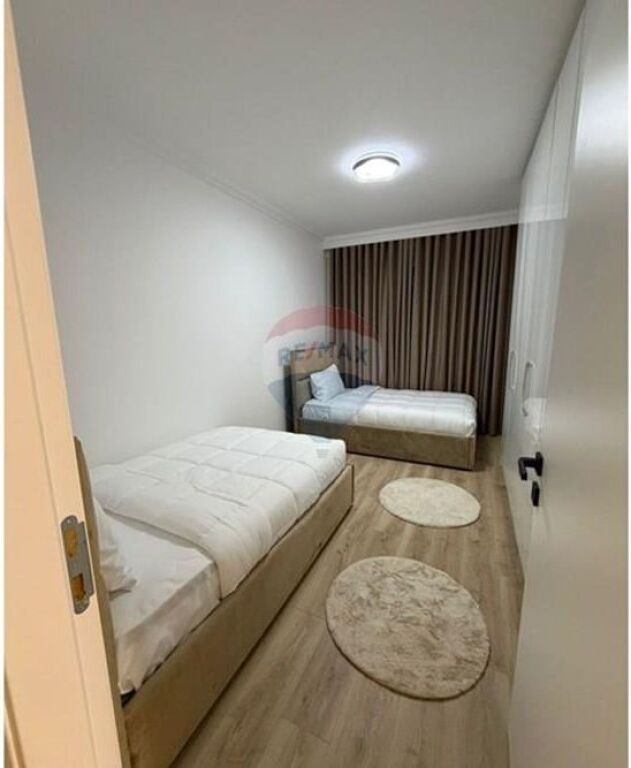 Apartament 2+1+2+Parkime me qera Pocelan