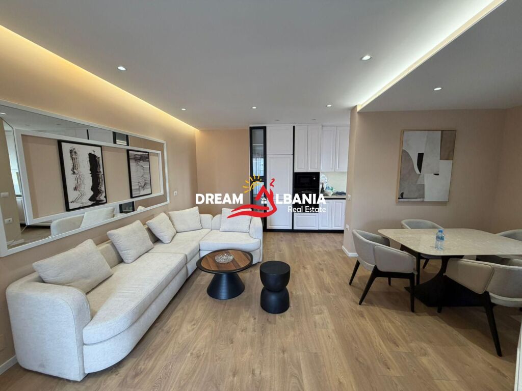 Super apartament 2+1+2 dhe garazh i perfshire ne rrugen e Durresit prane Colosseo (ID 41212201)