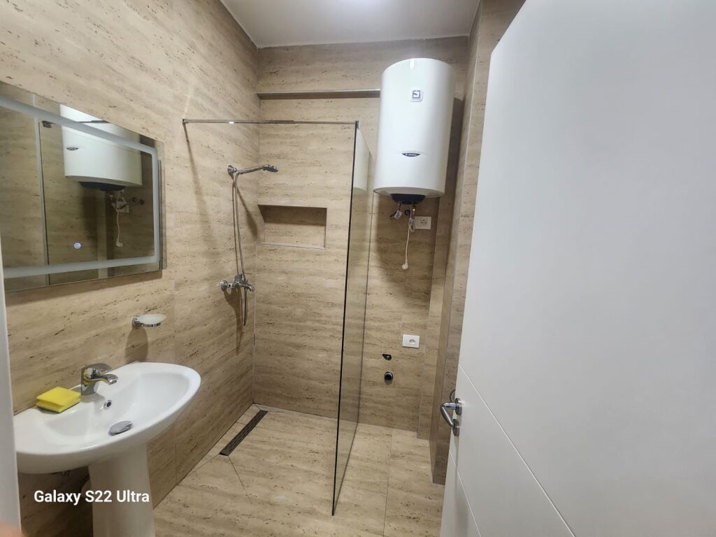 Apartament per qera Astir