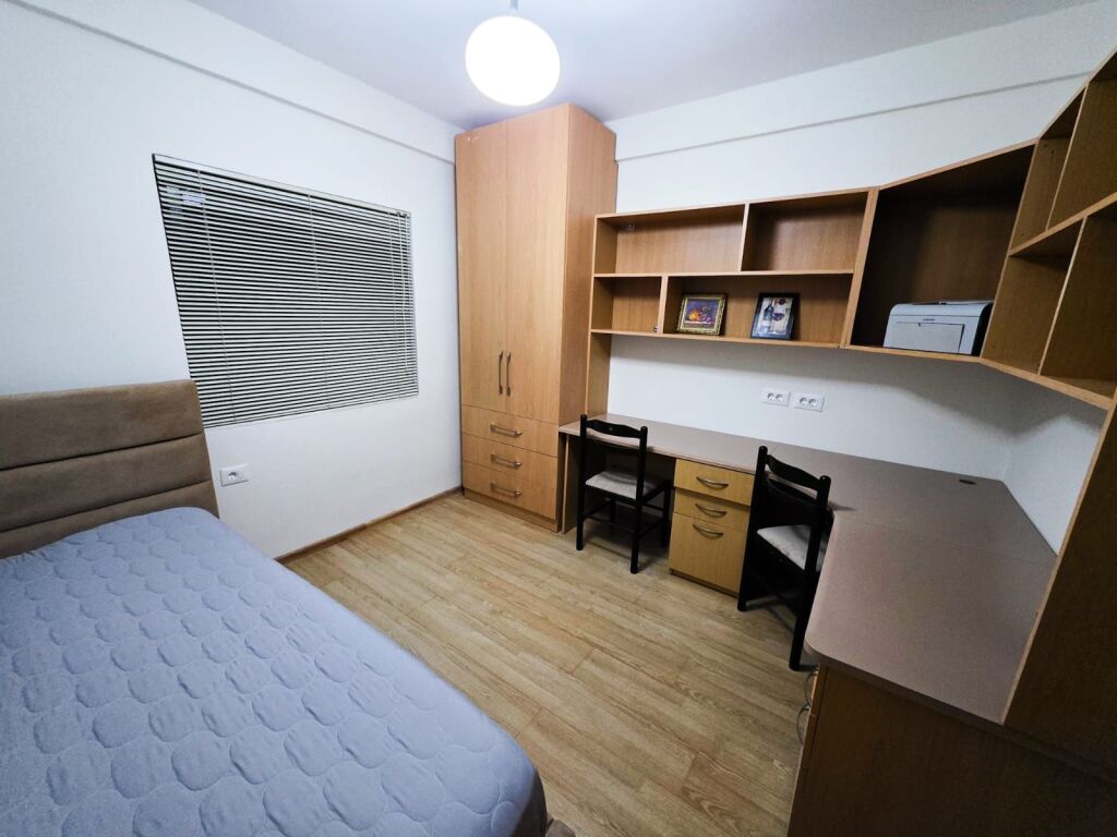 JEPET ME QERA APARTAMENT 4+1 – RRUGA MINE PEZA .