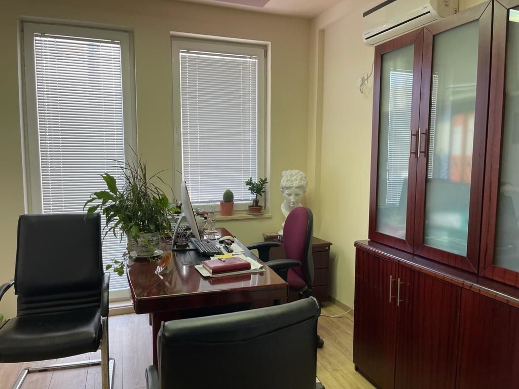 OFFICE FOR RENT SHALLVARET