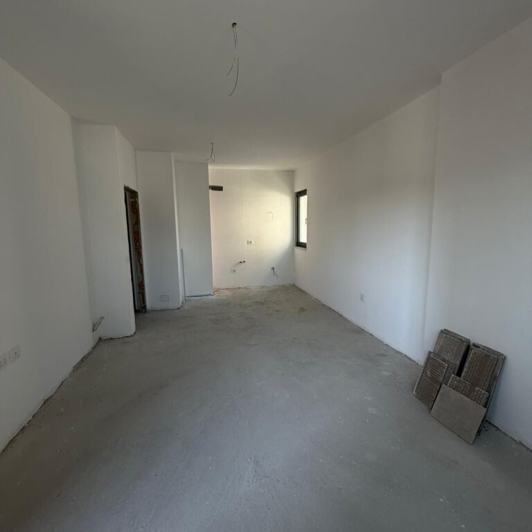 EKSKLUZIVE 🚨🚨 ULJE ÇMIMI – OKAZION‼️‼️ 🏢 Apartament 1+1 për SHITJE te Corner Residence