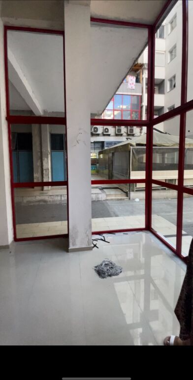 Business premises/ shop for sale at the Terminal