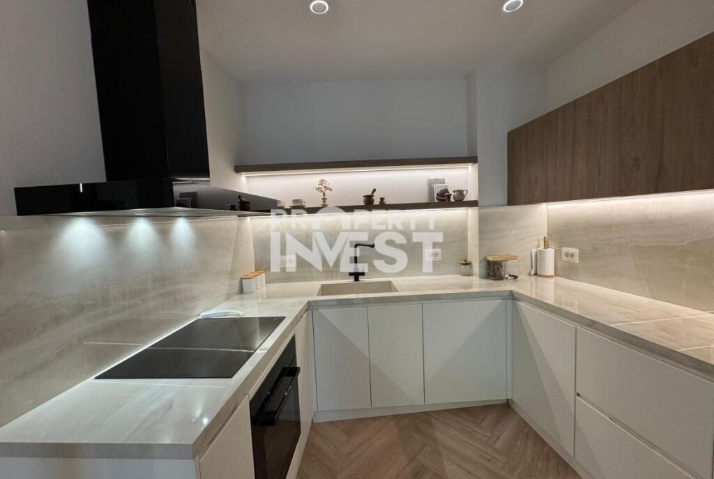 Shitet super apartament 3+1+2 tek Lake view Residences, Rruga e Kosovareve