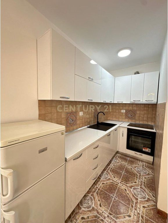 We sell 2+1 Apartment at Durres Street! 160.00 Euro!