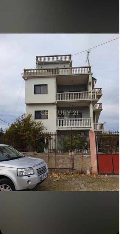 Shitet Ndërtesë 3-Katëshe në Velipojë – Mundësi Ideale Investimi 278,100 €