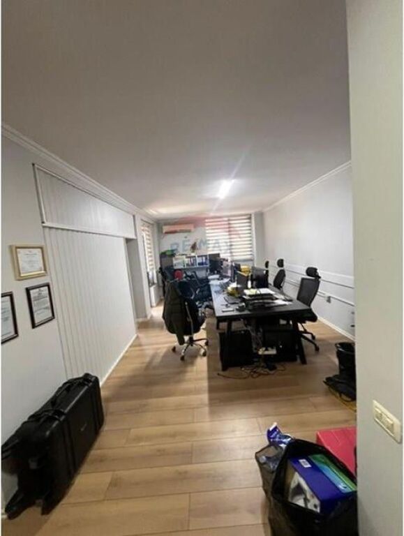 Appartamento - In Affitto - Via Abdi Toptani, Tirana