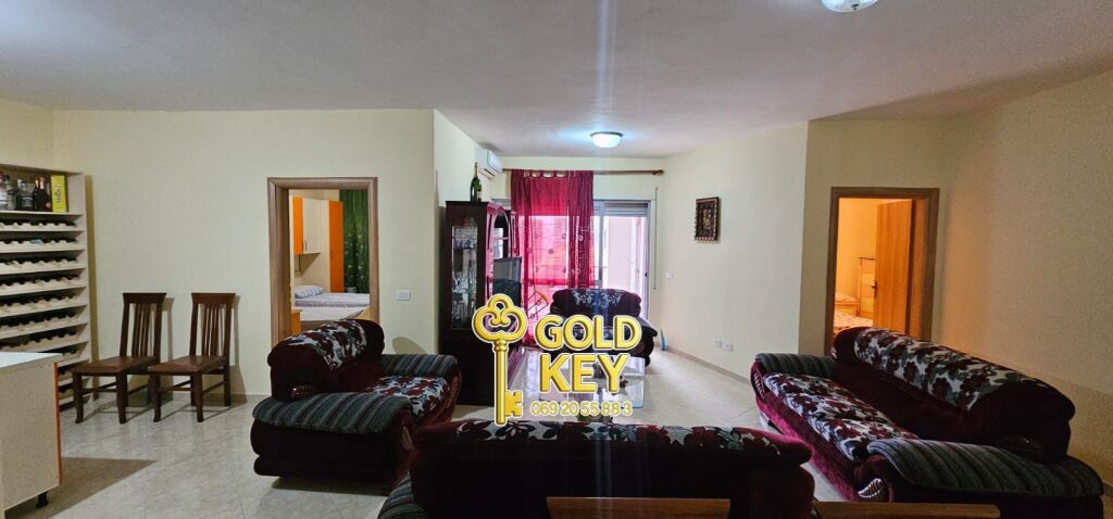 SHITET APARTAMENT 2+1 PLAZH DURRES