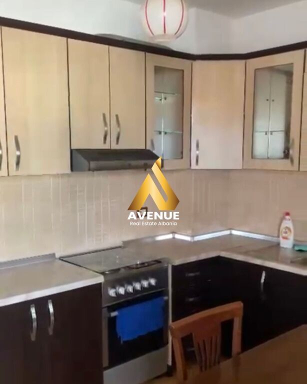 APPARTAMENTO 2+1 IN AFFITTO – VASIL SHANTO, TIRANA