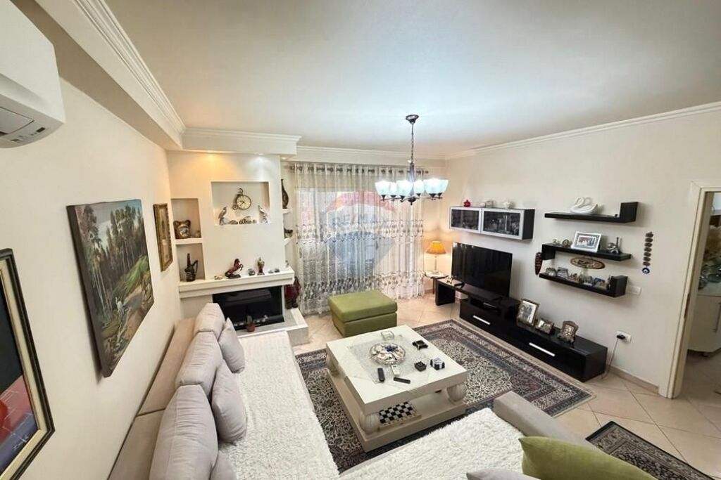 Apartment - For Sale - University Book, Tirana