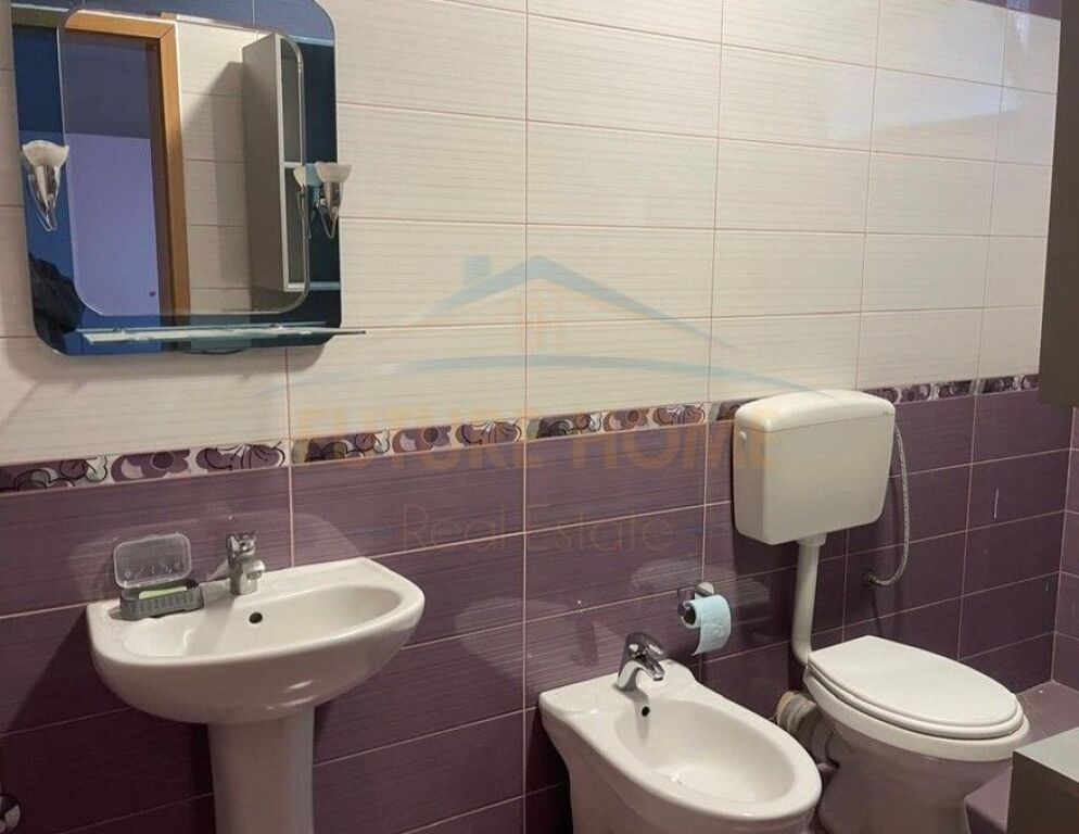 Rent, Apartment 2+1, Red School, Tirana