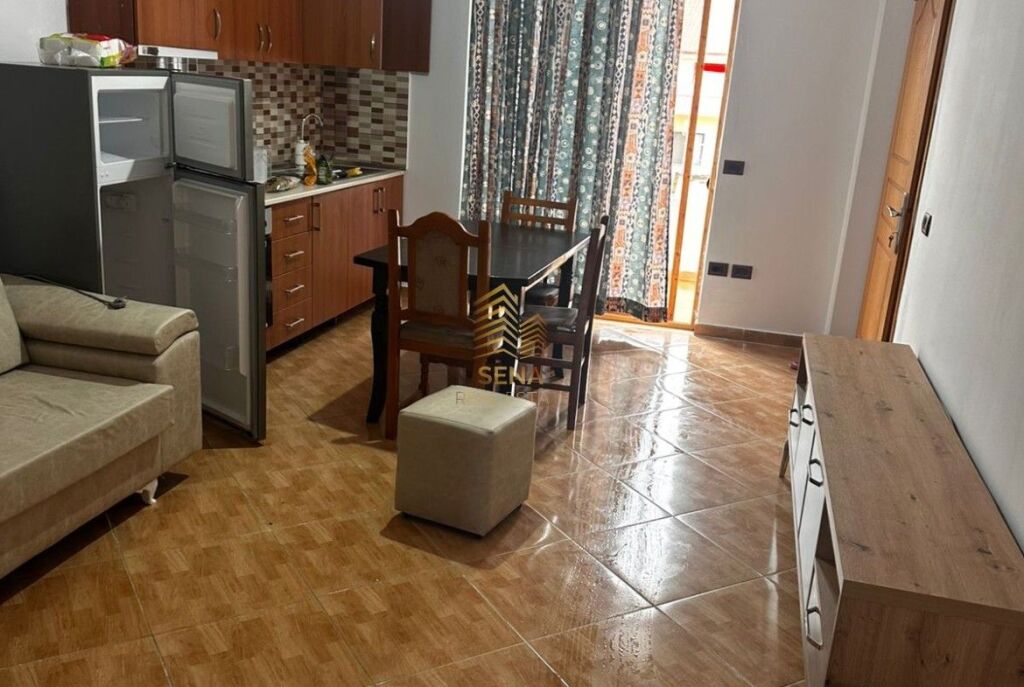 Affitto, Appartamento 1+1+blk, Astir, Di fronte Villa L, 35.000 Leke