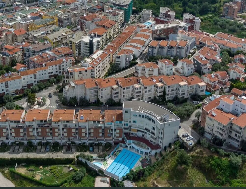 Duplex(3+1+2+verad)in vendita a Kodra DIELLIT 1