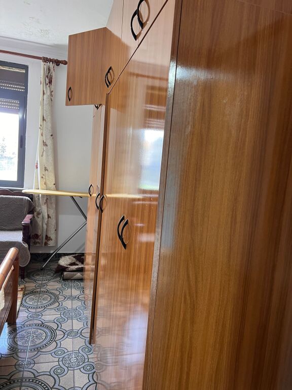 Jepet me qira 2+1+1 Laprake 450 mije leke