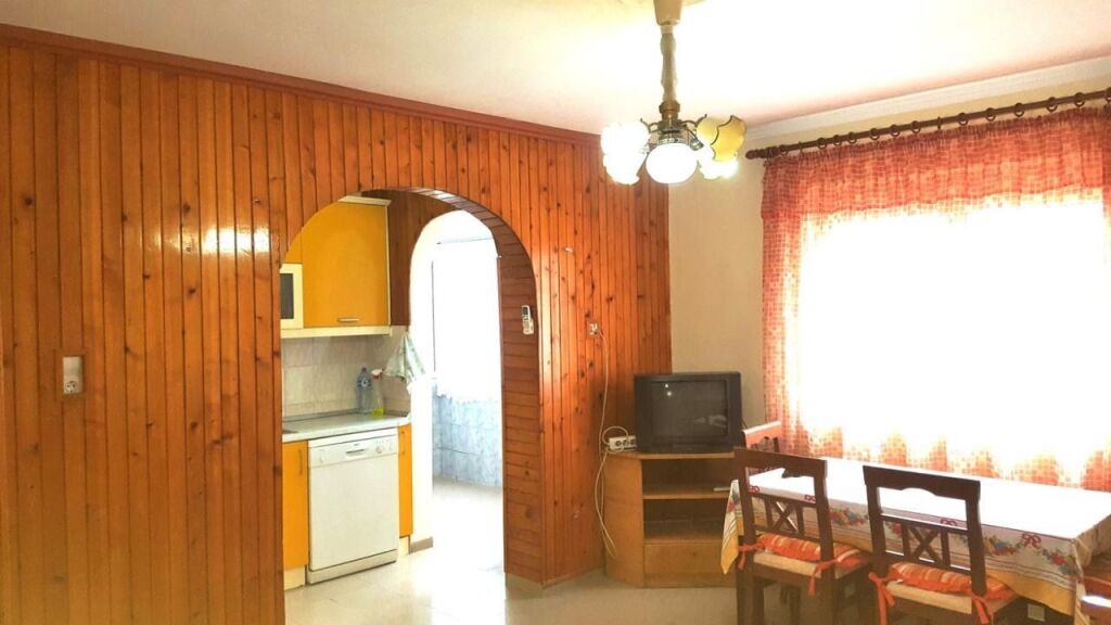 Appartamento 3+1 vicino a 21 Dhjetori!