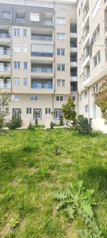 🏡 Shitet Apartament 2+1 në Golem – Ndërtim i Ri
