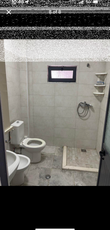 Shitet Garsoniere , Ish Parku 100.000€(konvertohet 1+1)