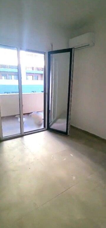 Appartamento in vendita 2+1 con balcone – Residenza Relux, Shkozë