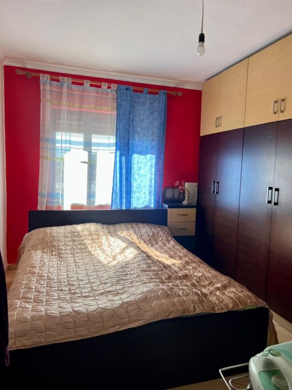 Apartment 2+1 for Sale in Elbasan | From Owner | Solar Panel | Near Rinia Park