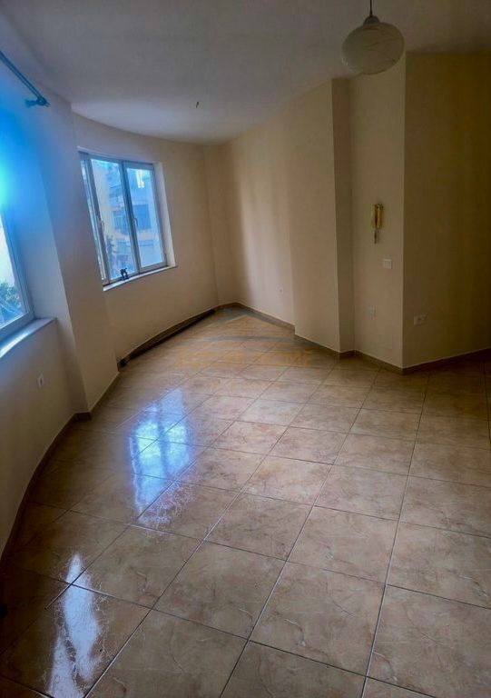 Affitto, Appartamento 2+1+2, Selvia, Tirana