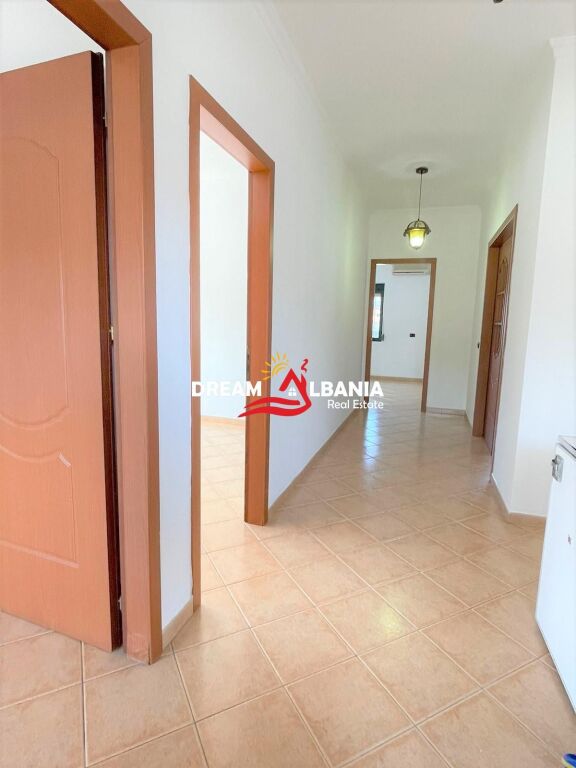 Jepet me qera apartament 3+1 ne Astir prane Bar Famed (ID 4231318)