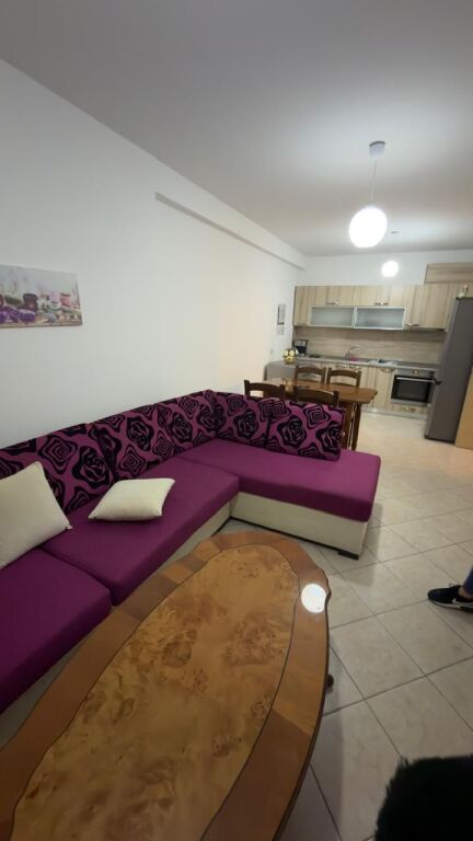Apartament 1+1 me qera - Report Tv, Ish Parku (VR111)
