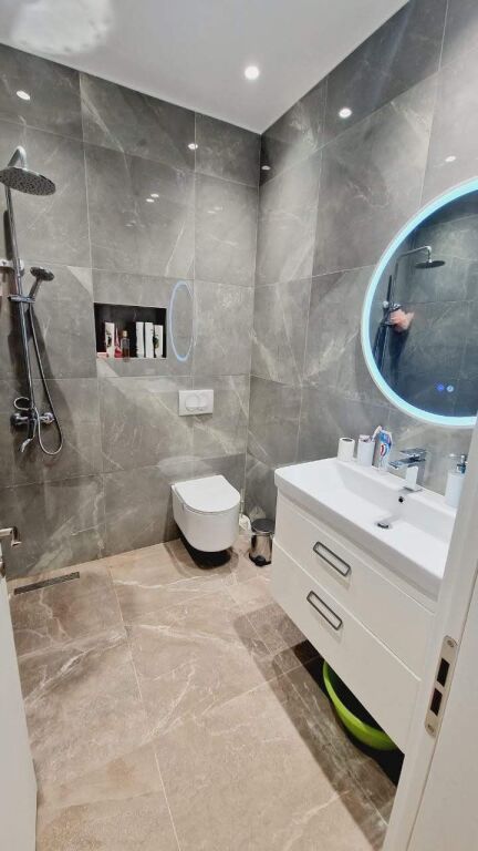 Apartment for rent 2+1+2 on Rruga e Dibrës, Tirana