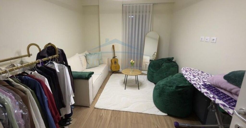 Shitet, Apartament 2+1+Post Parkimi, Rruga Jordan Misja, Tirane.