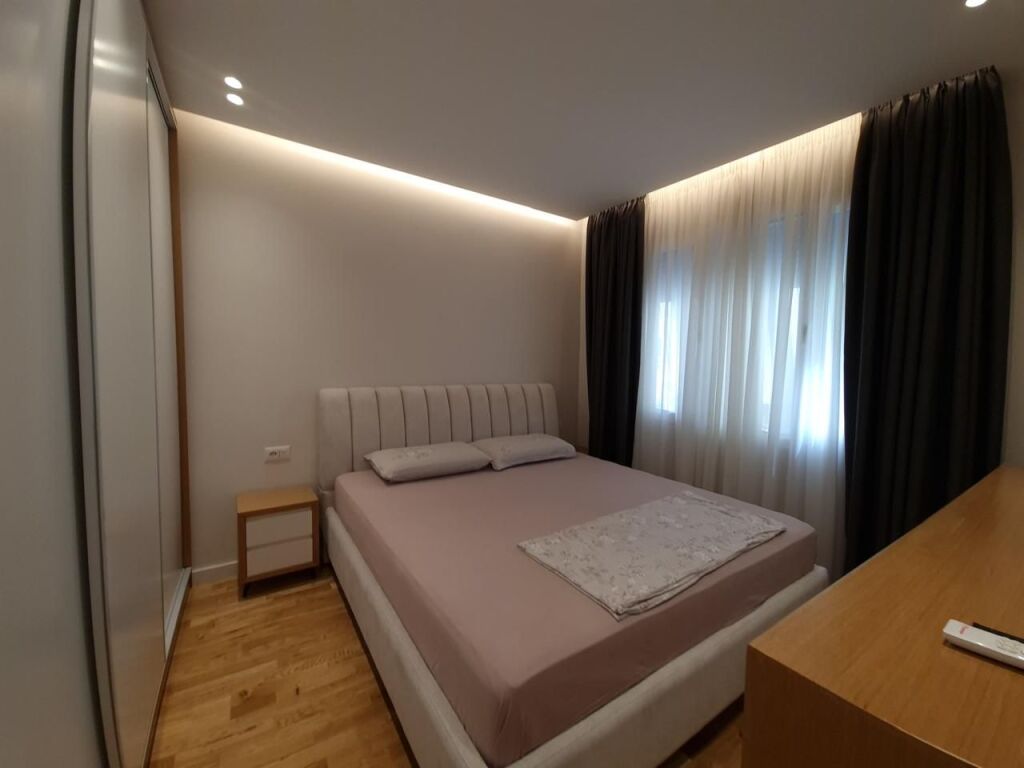 Jepet Apartament me qera