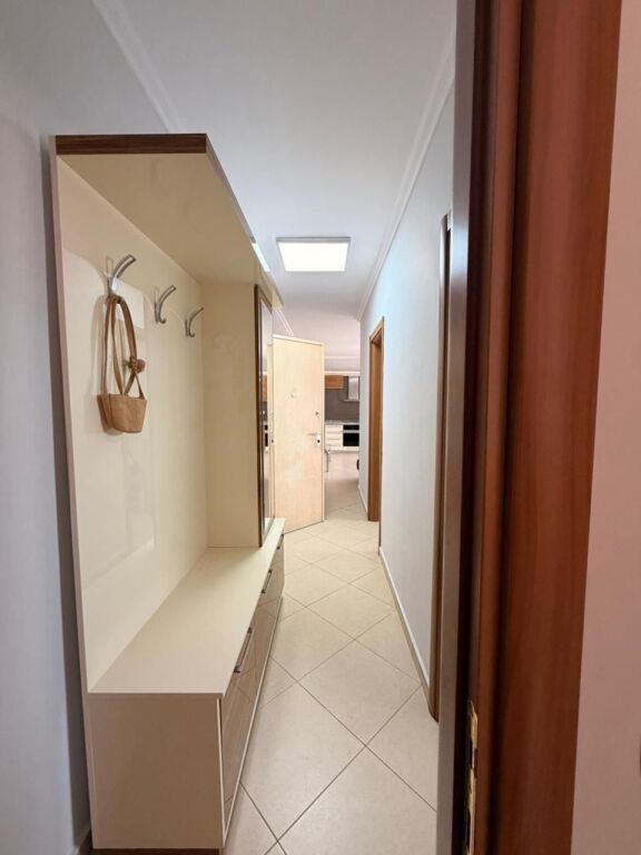 Shitet Apartament 2+1+depo Kompleksi Gener 2.  235,000 €