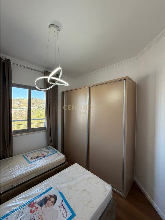 SHITET APARTAMENT 2+1 TEK SHKEMBI I KAVAJES