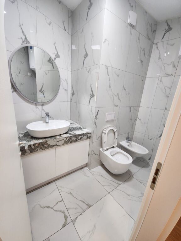 Affittasi 2+1+2 Giardino Zoologico 850€