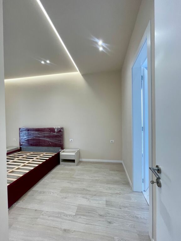 Apartament 2+1 Me Qera te Kompleksi Delijorgji!