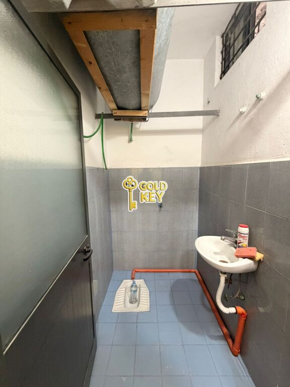 🏢 DYQAN ME QERA – Shkozet, Durrës (Rrugë Kryesore)