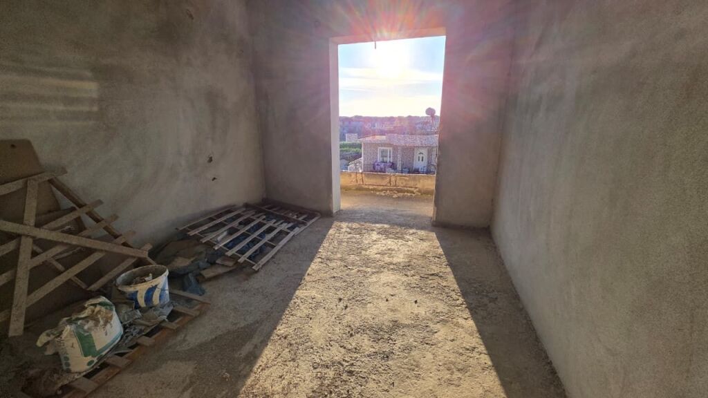 Godine 3-kateshe për Shitje në Vlorë,Lgj 24 Maji