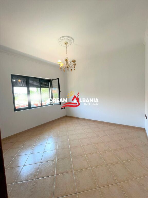 Jepet me qera apartament 3+1 ne Astir prane Bar Famed (ID 4231318)