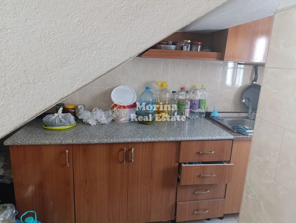 Vendita | Villa 8 + 1 | Durazzo | 630000 €