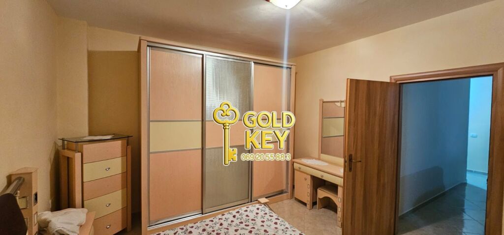 SHITET APARTAMENT 2+1 PLAZH DURRES