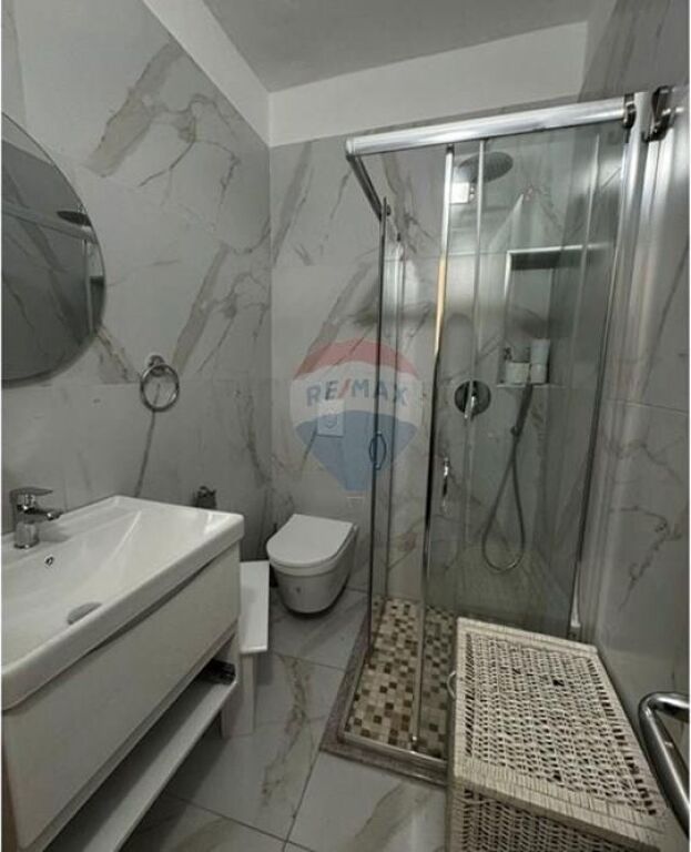 Apartament per qira ne ish-Bllok