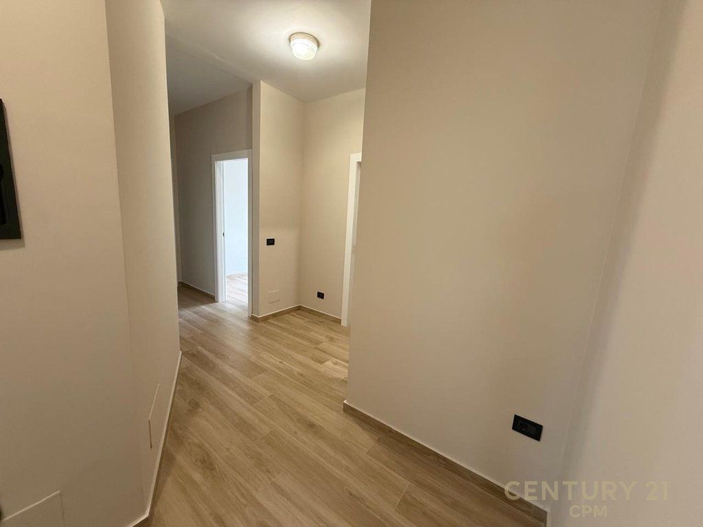 OFFICE FOR RENT AT GARDA  POSTE PARKING