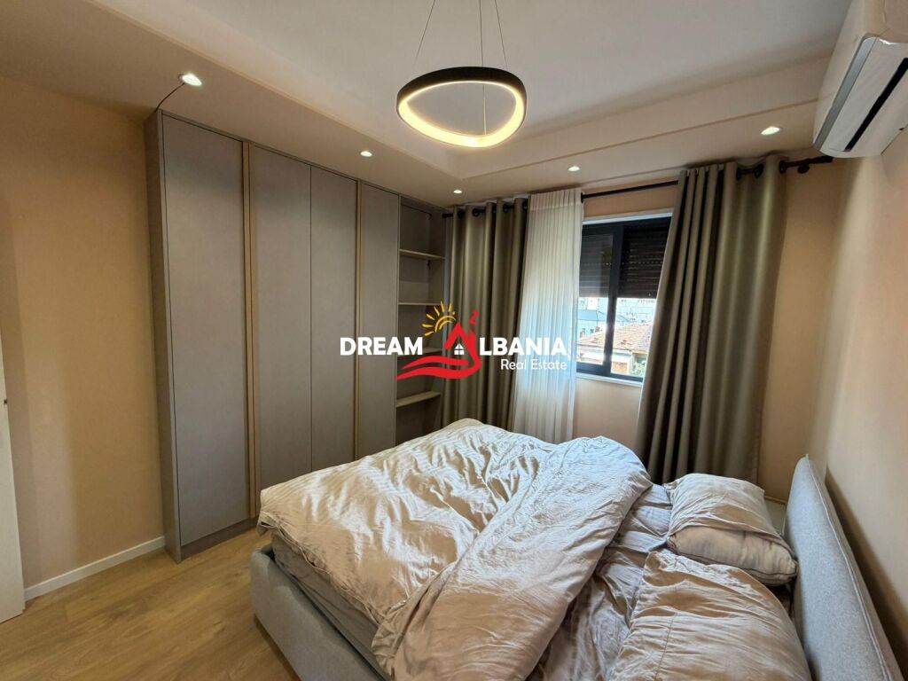 Super apartament 2+1+2 dhe garazh i perfshire ne rrugen e Durresit prane Colosseo (ID 41212201)