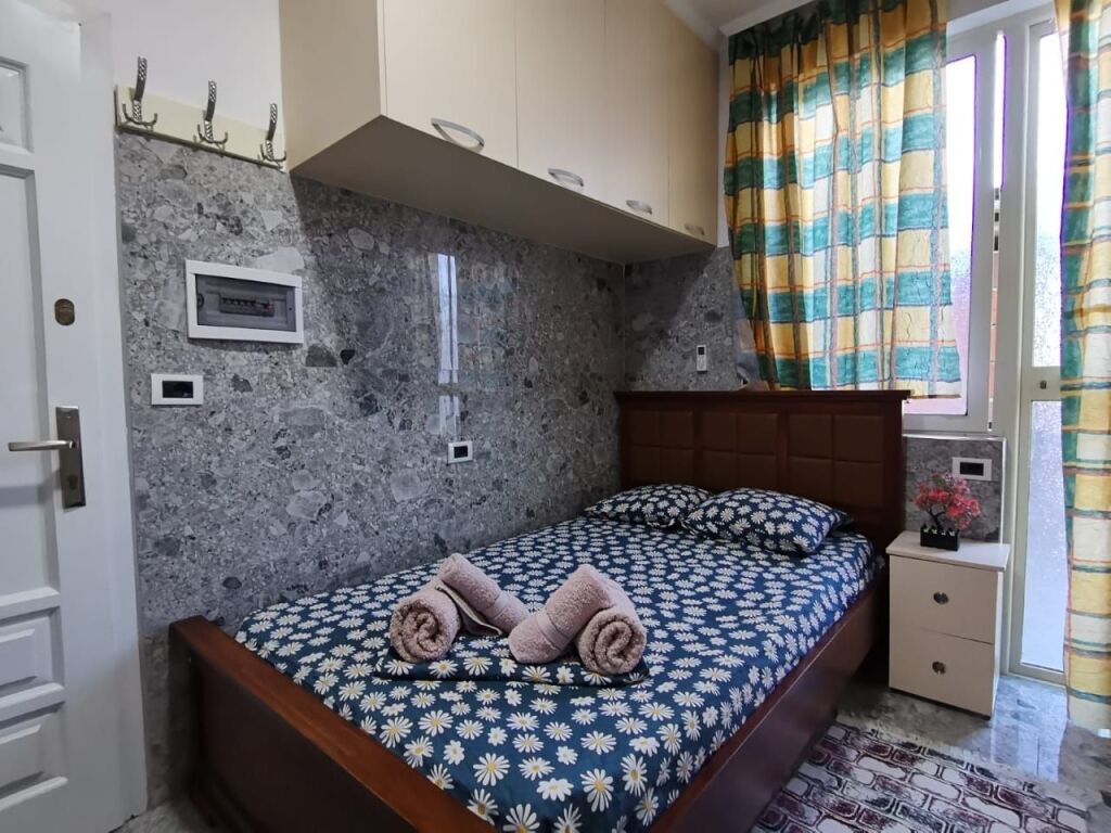 Completed studio apartment +wifi.6 min from New Boulevard.etc.