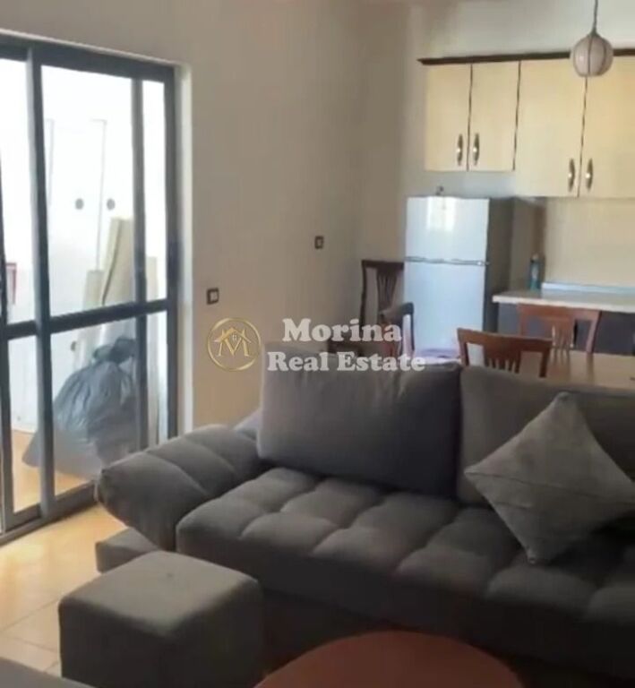 Qera | Apartament 2 + 1 | 21 Dhjetori | 700 €/muaj